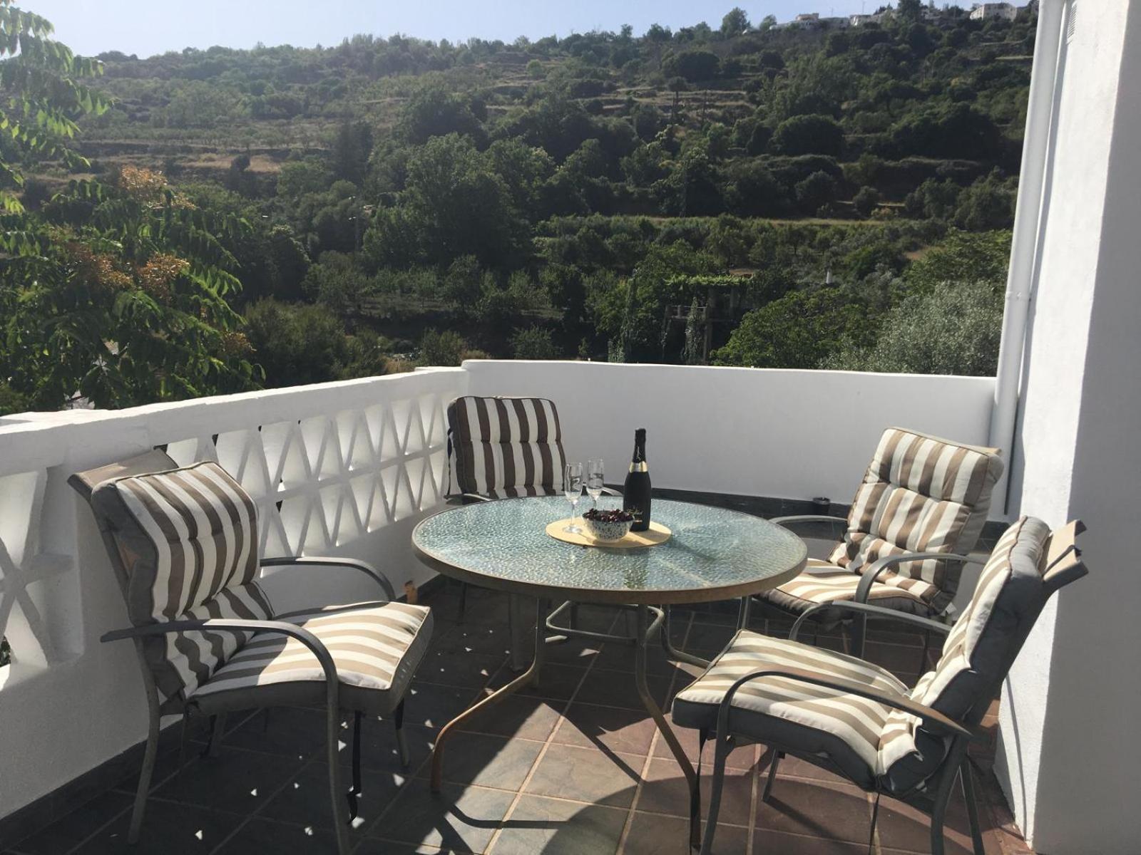 Valle De La Calma - Apartamentos Rurales De Mecina Granada Exteriör bild